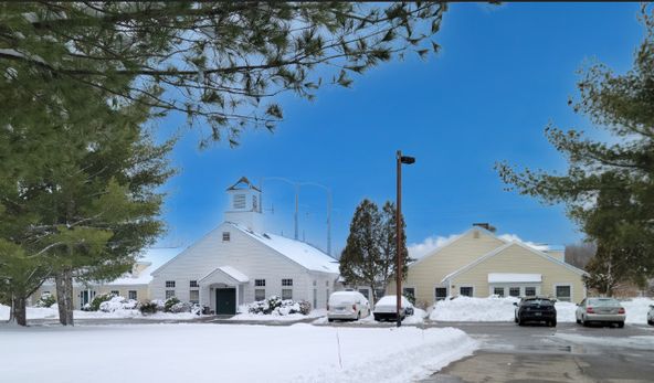 Northwood Square: 31 Old Nashua Rd, Amherst, NH 03031